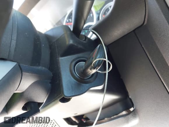 ✅ 2008 Jeep Wrangler Unlimited Sahara • VIN: 1J4GA59128L571725 • Lot: 43249920. Listed on IAAI with 185,270 mi. Free auction sales archive from the USA and detailed vehicle history report at DreamBid. Image 11.