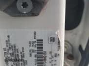 ✅ 2013 Lincoln MKZ • VIN: 3LN6L2J97DR802458 • Lot: 71564475. Wystawiony na Copart z przebiegiem 121 483 mil. Bezpłatny archiwum sprzedaży aukcyjnych z USA i szczegółowy raport historii pojazdu na DreamBid. Zdjęcie 12.