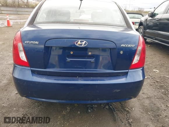 ✅ 2008 Hyundai Accent GLS • VIN: KMHCN46C18U258681 • Лот: 41849018. Опубликован ранее на IAAI с пробегом 73 398 миль. Бесплатный доступ к архиву аукционных продаж из США и подробный отчёт об истории автомобиля на DreamBid. Изображение 16.