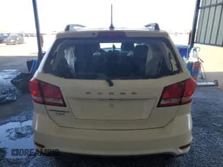 ✅ 2019 Dodge Journey SE • VIN: 3C4PDCBG8KT848793 • Lot: 80853205. Wystawiony na Copart z przebiegiem 69 226 mil. Bezpłatny archiwum sprzedaży aukcyjnych z USA i szczegółowy raport historii pojazdu na DreamBid. Zdjęcie 6.