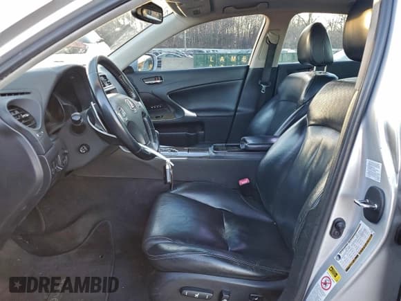 ✅ 2010 Lexus IS 250 • VIN: JTHCF5C2XA5038912 • Lot: 93369605. Wystawiony na Copart z przebiegiem 198 478 mil. Bezpłatny archiwum sprzedaży aukcyjnych z USA i szczegółowy raport historii pojazdu na DreamBid. Zdjęcie 7.