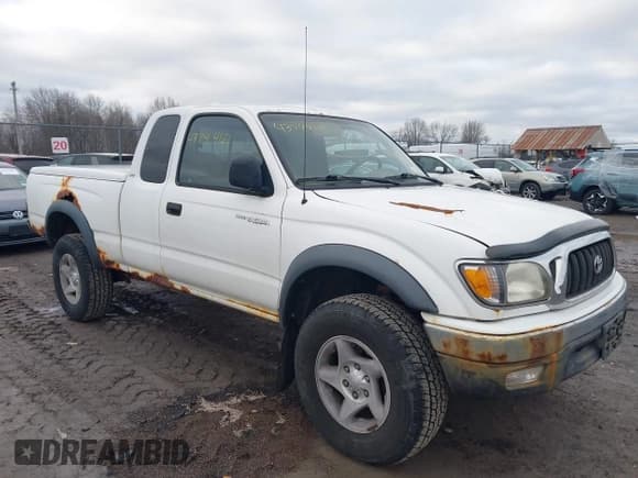 ✅ 2003 Toyota Tacoma PreRunner • VIN: 5TESN92N53Z266531 • Lot: 43744161. Wystawiony na IAAI z przebiegiem 265 112 mil. Bezpłatny archiwum sprzedaży aukcyjnych z USA i szczegółowy raport historii pojazdu na DreamBid. Zdjęcie 1.