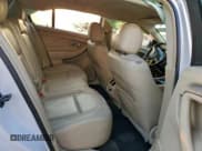 ✅ 2015 Ford Taurus SEL • VIN: 1FAHP2E86FG174881 • Lot: 93422295. Wystawiony na Copart z przebiegiem 134 563 mil. Bezpłatny archiwum sprzedaży aukcyjnych z USA i szczegółowy raport historii pojazdu na DreamBid. Zdjęcie 10.