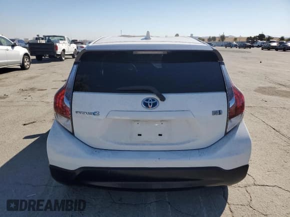 ✅ 2017 Toyota Prius Four • VIN: JTDKDTB35H1597139 • Лот: 81775715. Опубликован ранее на Copart с пробегом 201 329 миль. Бесплатный доступ к архиву аукционных продаж из США и подробный отчёт об истории автомобиля на DreamBid. Изображение 6.