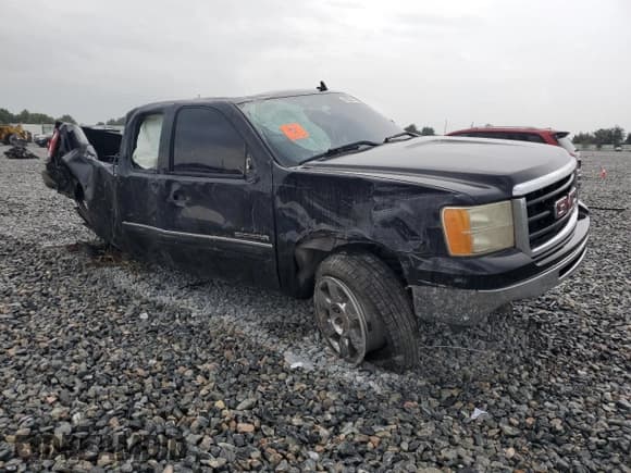 ✅ 2011 GMC Sierra 1500 SLE • VIN: 1GTR1VE06BZ177791 • Lot: 80326275. Wystawiony na Copart z przebiegiem 309 196 mil. Bezpłatny archiwum sprzedaży aukcyjnych z USA i szczegółowy raport historii pojazdu na DreamBid. Zdjęcie 4.