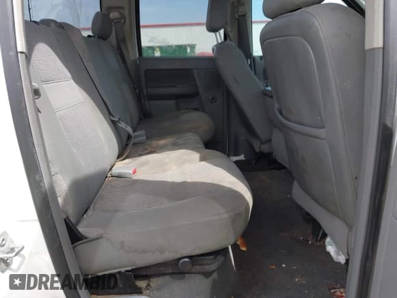 ✅ 2007 Dodge 2500 SLT • VIN: 3D7KS28D17G811906 • Lot: 42697756. Listed on IAAI with 140,936 mi. Free auction sales archive from the USA and detailed vehicle history report at DreamBid. Image 8.