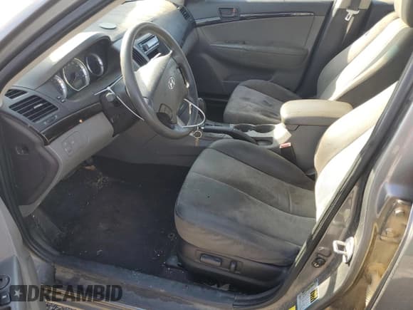 ✅ 2009 Hyundai Sonata GLS • VIN: 5NPET46C79H553072 • Лот: 85533254. Опубликован ранее на Copart с пробегом 208 561 миль. Бесплатный доступ к архиву аукционных продаж из США и подробный отчёт об истории автомобиля на DreamBid. Изображение 7.