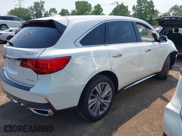 ✅ 2017 Acura MDX Technology • VIN: 5FRYD4H57HB024970 • Lot: 42823830. Listed on IAAI with 105,048 mi. Free auction sales archive from the USA and detailed vehicle history report at DreamBid. Image 4.