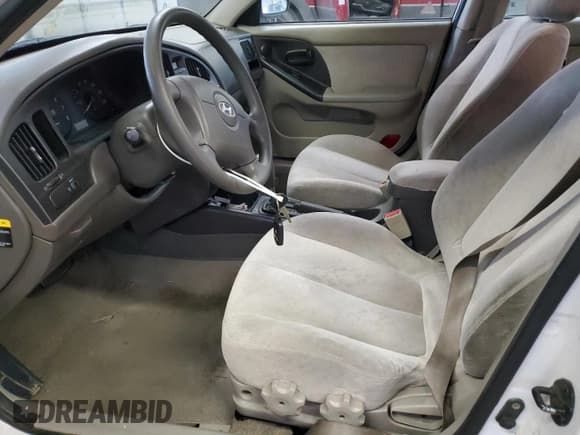 ✅ 2006 Hyundai Elantra GLS • VIN: KMHDN46D26U361859 • Lot: 42411285. Wystawiony na Copart z przebiegiem 156 295 mil. Bezpłatny archiwum sprzedaży aukcyjnych z USA i szczegółowy raport historii pojazdu na DreamBid. Zdjęcie 7.