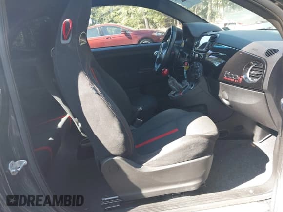 ✅ 2013 FIAT 500 Abarth • VIN: 3C3CFFFH7DT741013 • Lot: 43370648. Listed on IAAI with 74,255 mi. Free auction sales archive from the USA and detailed vehicle history report at DreamBid. Image 5.