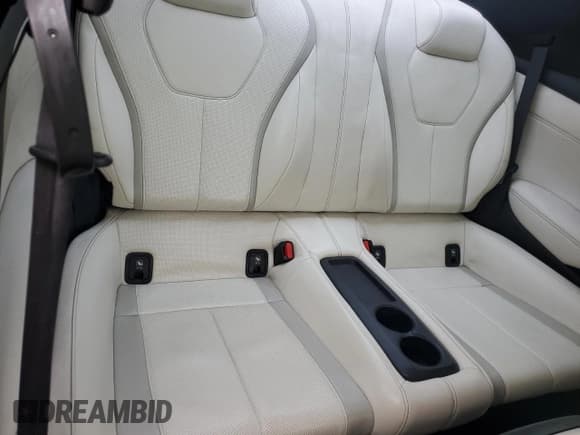 ✅ 2017 Infiniti Q60 Red Sport 400 • VIN: JN1FV7EKXHM611479 • Lot: 56317685. Wystawiony na Copart z przebiegiem 110 565 mil. Bezpłatny archiwum sprzedaży aukcyjnych z USA i szczegółowy raport historii pojazdu na DreamBid. Zdjęcie 10.