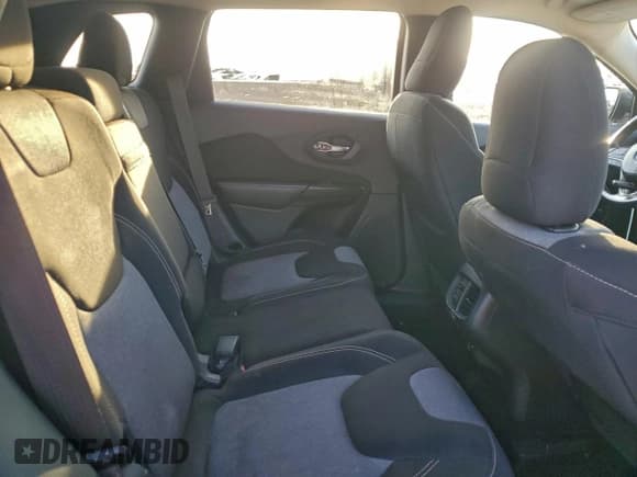 ✅ 2014 Jeep Cherokee Latitude • VIN: 1C4PJMCS4EW309099 • Lot: 94915305. Listed on Copart with 138,612 mi. Free auction sales archive from the USA and detailed vehicle history report at DreamBid. Image 11.