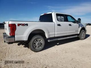 ✅ 2019 Ford F-350 XL • VIN: 1FT8W3BT4KEF33534 • Лот: 42294934. Опубликован ранее на Copart с пробегом Не указан. Бесплатный доступ к архиву аукционных продаж из США и подробный отчёт об истории автомобиля на DreamBid. Изображение 3.