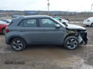 ✅ 2021 Hyundai Venue SEL • VIN: KMHRC8A36MU128047 • Lot: 41643799. Wystawiony na IAAI z przebiegiem 29 078 mil. Bezpłatny archiwum sprzedaży aukcyjnych z USA i szczegółowy raport historii pojazdu na DreamBid. Zdjęcie 14.