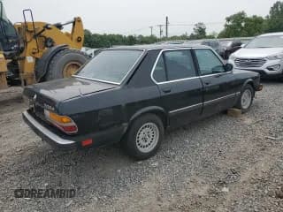 ✅ 1986 BMW 5 Series • VIN: WBADK730XG9650022 • Lot: 61145915. Wystawiony na Copart z przebiegiem 245 369 mil. Bezpłatny archiwum sprzedaży aukcyjnych z USA i szczegółowy raport historii pojazdu na DreamBid. Zdjęcie 3.