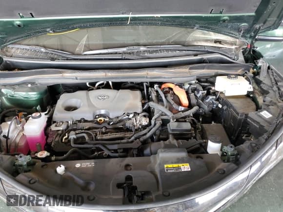 ✅ 2025 Toyota Sienna XSE • VIN: 5TDCSKFC3SS183690 • Lot: 85358535. Wystawiony na Copart z przebiegiem 5 398 mil. Bezpłatny archiwum sprzedaży aukcyjnych z USA i szczegółowy raport historii pojazdu na DreamBid. Zdjęcie 12.