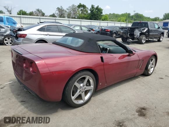✅ 2007 Chevrolet Corvette • VIN: 1G1YY36U075118563 • Lot: 59271275. Listed on Copart with 62,467 mi. Free auction sales archive from the USA and detailed vehicle history report at DreamBid. Image 3.