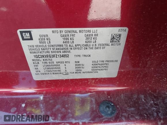 ✅ 2015 Chevrolet Silverado 2500HD LT • VIN: 1GC2KVEG3FZ134852 • Lot: 42041448. Wystawiony na IAAI z przebiegiem 117 061 mil. Bezpłatny archiwum sprzedaży aukcyjnych z USA i szczegółowy raport historii pojazdu na DreamBid. Zdjęcie 9.