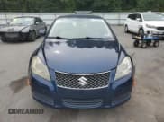 ✅ 2010 Suzuki Kizashi SE • VIN: JS2RF9A31A6100289 • Лот: 72898494. Опубликован ранее на Copart с пробегом 90 766 миль. Бесплатный доступ к архиву аукционных продаж из США и подробный отчёт об истории автомобиля на DreamBid. Изображение 5.