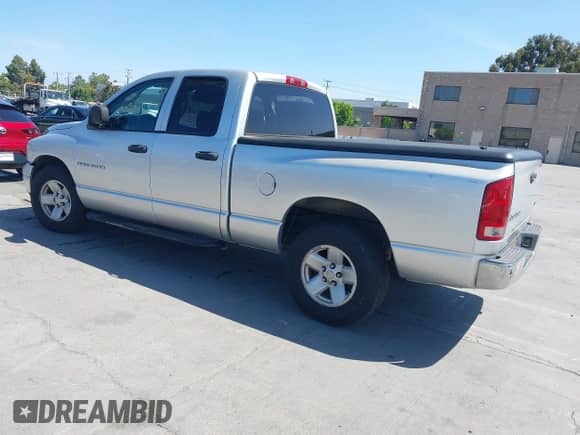 2003 Dodge 1500 ST z VIN 1D7HA18Z43S211399, wystawiony jako IAAI lot #42562199 z przebiegiem 185 284 mil mil oraz . Historia ofert i sprzedaży dostępna na DreamBid. Obrazek 3.