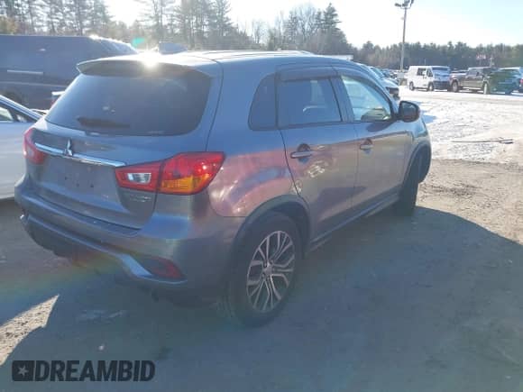 2018 Mitsubishi Outlander ES with VIN JA4AR3AU5JU023789, listed as a IAAI auction lot 41338940 with 51,425 mi miles and . Bid and sale history available at DreamBid. Image 4.