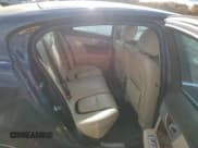 ✅ 2015 Jaguar XF Portfolio • VIN: SAJWJ0FF2F8U52269 • Lot: 82776395. Wystawiony na Copart z przebiegiem 75 958 mil. Bezpłatny archiwum sprzedaży aukcyjnych z USA i szczegółowy raport historii pojazdu na DreamBid. Zdjęcie 10.