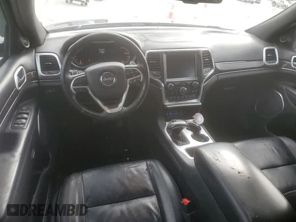 ✅ 2015 Jeep Grand Cherokee Laredo • VIN: 1C4RJFAG7FC676519 • Lot: 45568525. Listed on Copart with 132,759 mi. Free auction sales archive from the USA and detailed vehicle history report at DreamBid. Image 8.