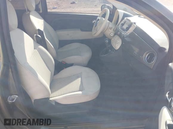 ✅ 2018 FIAT 500 Pop • VIN: 3C3CFFKHXJT465265 • Лот: 42421585. Опубликован ранее на IAAI с пробегом 91 819 миль. Бесплатный доступ к архиву аукционных продаж из США и подробный отчёт об истории автомобиля на DreamBid. Изображение 5.