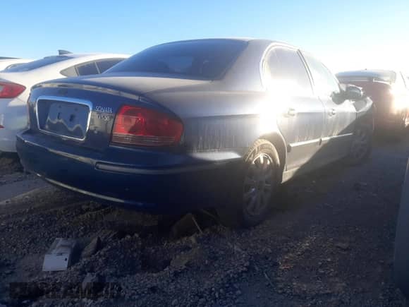 2003 Hyundai Sonata GLS with VIN KMHWF35H73A832275, listed as a Copart auction lot 86774774 with 123,994 mi miles and Non repairable. Bid and sale history available at DreamBid. Image 3.