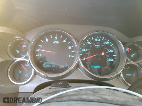 ✅ 2013 Chevrolet Silverado 1500 LT • VIN: 3GCPKSE74DG348072 • Лот: 90988025. Опубликован ранее на Copart с пробегом 174 505 миль. Бесплатный доступ к архиву аукционных продаж из США и подробный отчёт об истории автомобиля на DreamBid. Изображение 9.