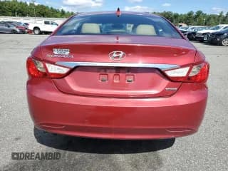 ✅ 2011 Hyundai Sonata Limited • VIN: 5NPEC4ACXBH061097 • Lot: 70288164. Listed on Copart with 190,874 mi. Free auction sales archive from the USA and detailed vehicle history report at DreamBid. Image 6.