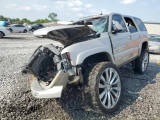 2005 Chevrolet Tahoe LS с VIN 1GNEC13Z45R228543, выставлен на аукционе Copart как лот 58911075 с пробегом Не указан миль и Списание • Salvage title. История ставок и продаж доступна на DreamBid. Изображение 1.