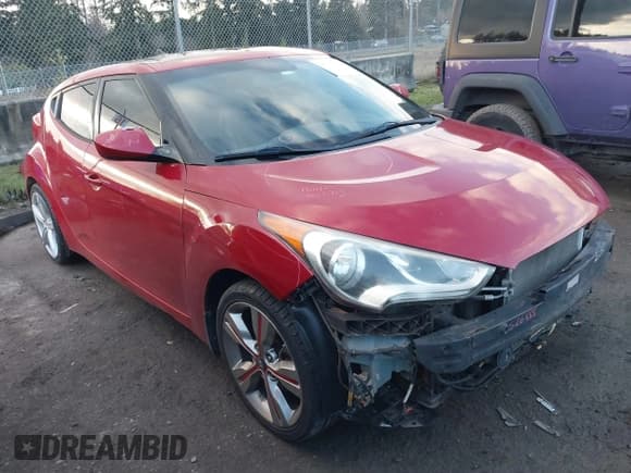 ✅ 2016 Hyundai Veloster • VIN: KMHTC6AD6GU285309 • Lot: 41375098. Wystawiony na IAAI z przebiegiem 77 970 mil. Bezpłatny archiwum sprzedaży aukcyjnych z USA i szczegółowy raport historii pojazdu na DreamBid. Zdjęcie 1.