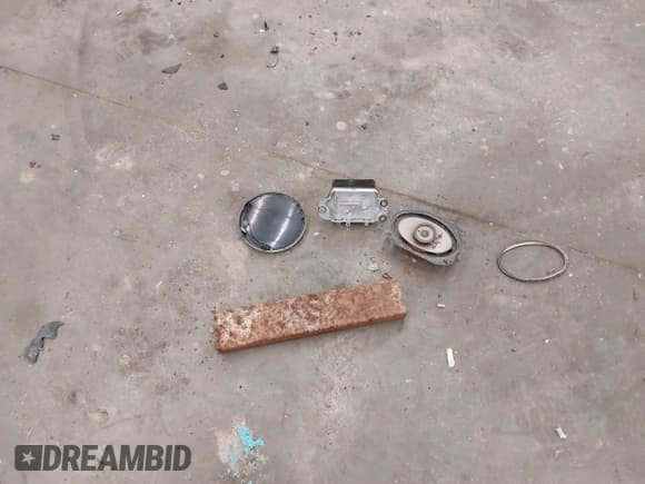 ✅ 2011 Toyota Tacoma • VIN: 5TFUX4EN1BX007462 • Lot: 41516380. Listed on IAAI with 93,111 mi. Free auction sales archive from the USA and detailed vehicle history report at DreamBid. Image 12.