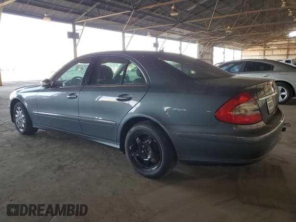 ✅ 2007 Mercedes-Benz E 320 • VIN: WDBUF22X37B077528 • Lot: 93102335. Listed on Copart with 162,115 mi. Free auction sales archive from the USA and detailed vehicle history report at DreamBid. Image 2.