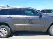 2020 Jeep Grand Cherokee Altitude z VIN 1C4RJEAG8LC373481, wystawiony jako IAAI lot #42495686 z przebiegiem 73 716 mil mil oraz . Historia ofert i sprzedaży dostępna na DreamBid. Obrazek 13.