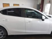 ✅ 2014 Mazda 3 i Sport • VIN: JM1BM1U75E1215210 • Лот: 42670569. Опубликован ранее на IAAI с пробегом 99 021 миль. Бесплатный доступ к архиву аукционных продаж из США и подробный отчёт об истории автомобиля на DreamBid. Изображение 14.