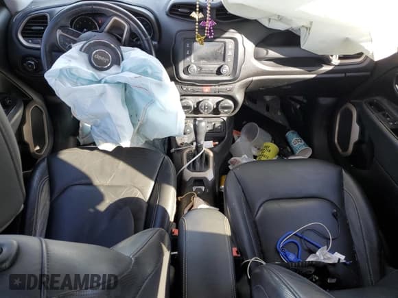 ✅ 2015 Jeep Renegade Limited • VIN: ZACCJBDT9FPC18192 • Lot: 87454835. Listed on Copart with 89,844 mi. Free auction sales archive from the USA and detailed vehicle history report at DreamBid. Image 8.