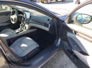 ✅ 2019 Honda Accord EX • VIN: 1HGCV1F43KA165991 • Lot: 43353070. Listed on IAAI with 86,089 mi. Free auction sales archive from the USA and detailed vehicle history report at DreamBid. Image 5.