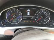 ✅ 2013 Volkswagen Touareg Lux • VIN: WVGEF9BP4DD013167 • Lot: 60422255. Listed on Copart with 157,319 mi. Free auction sales archive from the USA and detailed vehicle history report at DreamBid. Image 9.