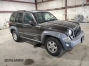 ✅ 2006 Jeep Liberty Sport • VIN: 1J4GL48K46W137297 • Лот: 84189315. Опубликован ранее на Copart с пробегом 104 609 миль. Бесплатный доступ к архиву аукционных продаж из США и подробный отчёт об истории автомобиля на DreamBid. Изображение 4.