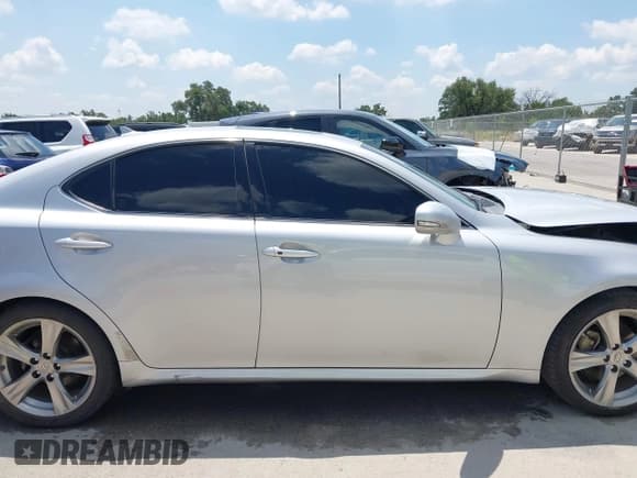 ✅ 2012 Lexus IS 250 • VIN: JTHBF5C22C5181609 • Lot: 42906192. Listed on IAAI with 184,968 mi. Free auction sales archive from the USA and detailed vehicle history report at DreamBid. Image 14.