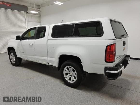 ✅ 2018 Chevrolet Colorado 2WD LT • VIN: 1GCHSCEA1J1101396 • Lot: 54607235. Listed on Copart with 59,665 mi. Free auction sales archive from the USA and detailed vehicle history report at DreamBid. Image 2.