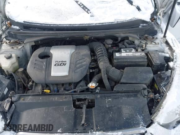 2016 Hyundai Veloster Turbo z VIN KMHTC6AE0GU294970, wystawiony jako IAAI lot #41595072 z przebiegiem 133 922 mil mil oraz . Historia ofert i sprzedaży dostępna na DreamBid. Obrazek 10.