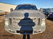 ✅ 2004 Ford F-250 XL • VIN: 1FTNW21P14ED79594 • Lot: 92405425. Wystawiony na Copart z przebiegiem 378 390 mil. Bezpłatny archiwum sprzedaży aukcyjnych z USA i szczegółowy raport historii pojazdu na DreamBid. Zdjęcie 5.