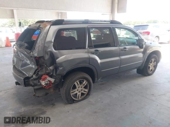✅ 2004 Mitsubishi Endeavor XLS • VIN: 4A4MN31S94E087290 • Lot: 42899525. Listed on IAAI with 192,288 mi. Free auction sales archive from the USA and detailed vehicle history report at DreamBid. Image 4.