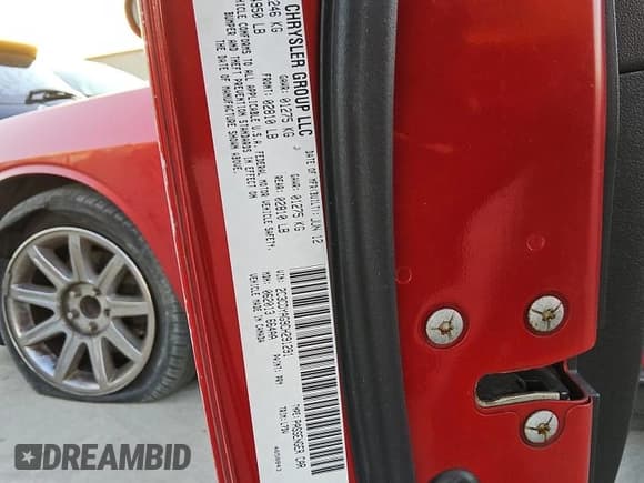 ✅ 2012 Dodge Challenger SXT • VIN: 2C3CDYAG9CH291291 • Lot: 73776384. Wystawiony na Copart z przebiegiem 139 441 mil. Bezpłatny archiwum sprzedaży aukcyjnych z USA i szczegółowy raport historii pojazdu na DreamBid. Zdjęcie 14.