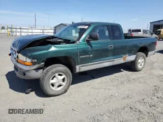 ✅ 1998 Dodge Dakota SLT • VIN: 1B7GG22YXWS634776 • Lot: 68943985. Wystawiony na Copart z przebiegiem 123 997 mil. Bezpłatny archiwum sprzedaży aukcyjnych z USA i szczegółowy raport historii pojazdu na DreamBid. Zdjęcie 1.
