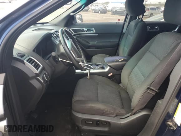 ✅ 2012 Ford Explorer XLT • VIN: 1FMHK8D85CGA13961 • Lot: 85511025. Wystawiony na Copart z przebiegiem 156 960 mil. Bezpłatny archiwum sprzedaży aukcyjnych z USA i szczegółowy raport historii pojazdu na DreamBid. Zdjęcie 7.