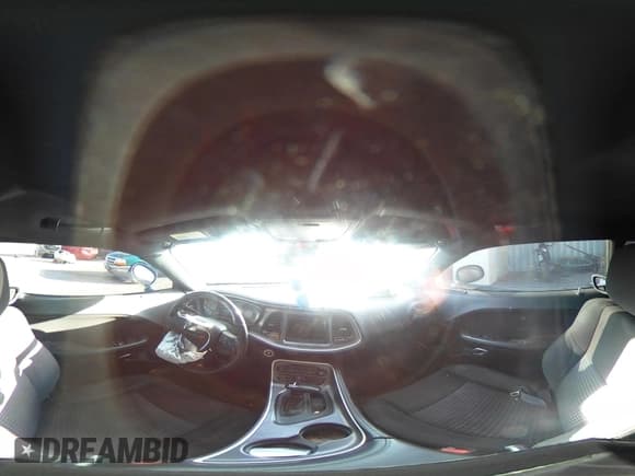 ✅ 2020 Dodge Challenger SXT • VIN: 2C3CDZAG6LH173799 • Lot: 43418277. Wystawiony na IAAI z przebiegiem 76 833 mil. Bezpłatny archiwum sprzedaży aukcyjnych z USA i szczegółowy raport historii pojazdu na DreamBid. Zdjęcie 19.